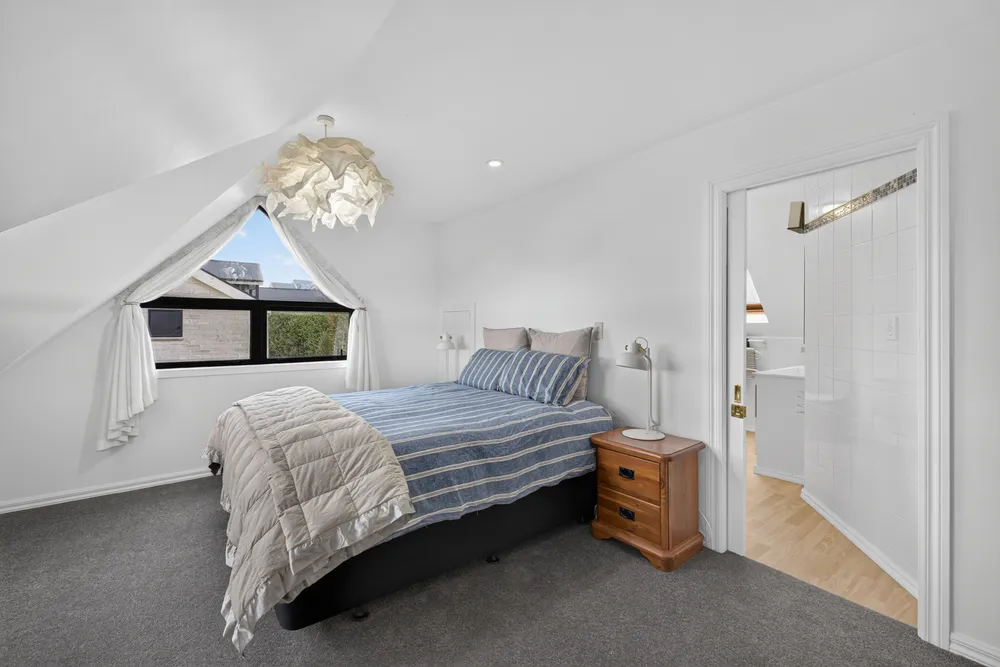 Photos of 107 Penruddock Rise