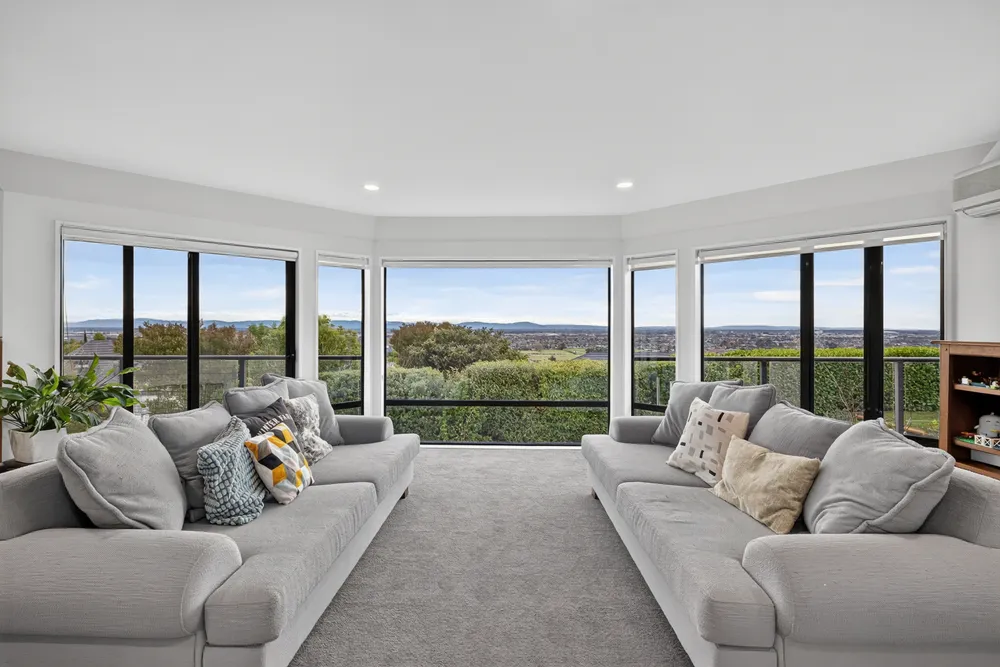 Photos of 107 Penruddock Rise