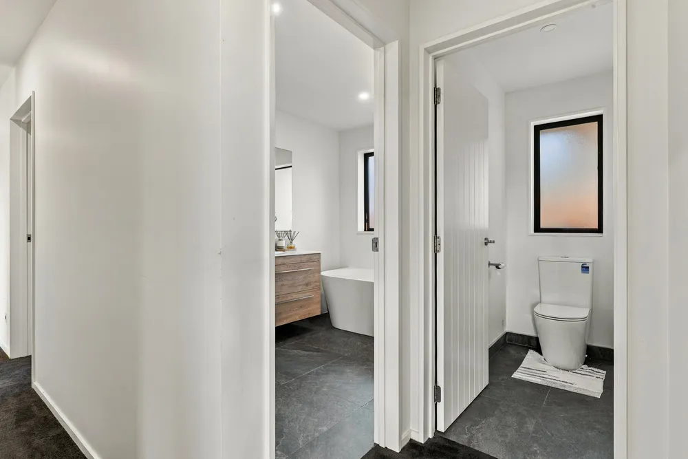 Photos of 406 Dunns Crossing Road