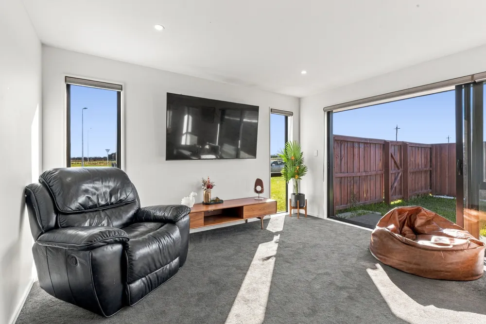 Photos of 406 Dunns Crossing Road