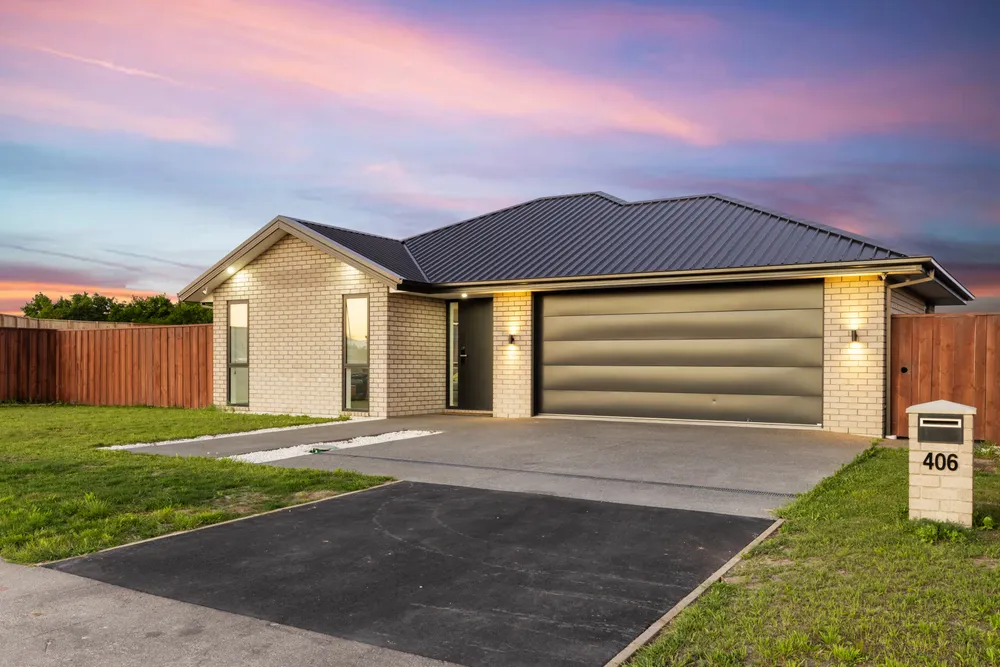 Photos of 406 Dunns Crossing Road