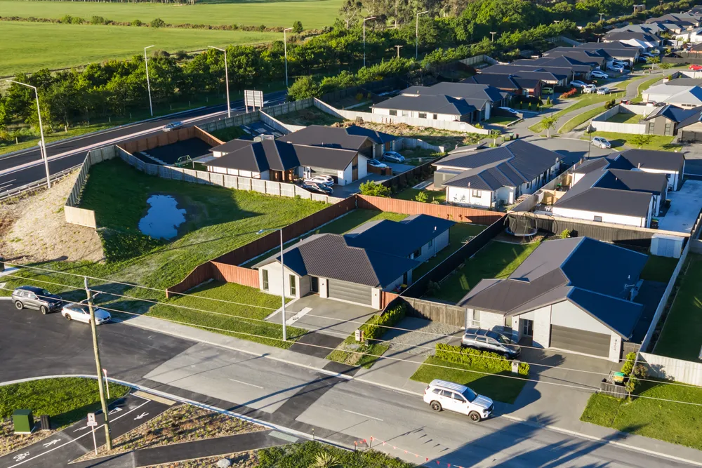 Photos of 406 Dunns Crossing Road