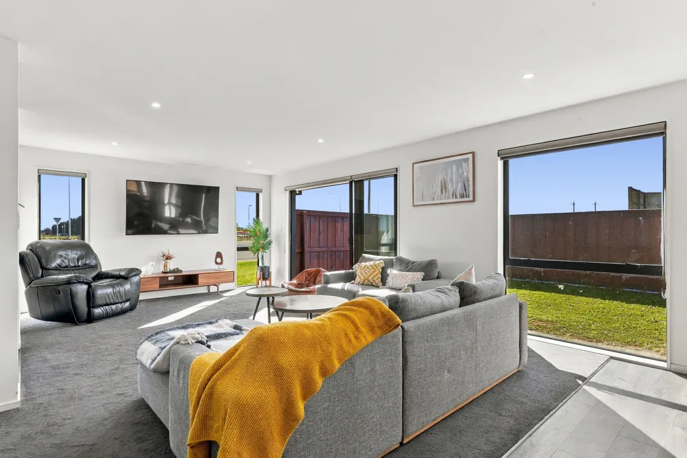 Photos of 406 Dunns Crossing Road