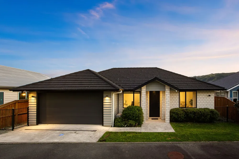 Photos of 135 Pembroke Road