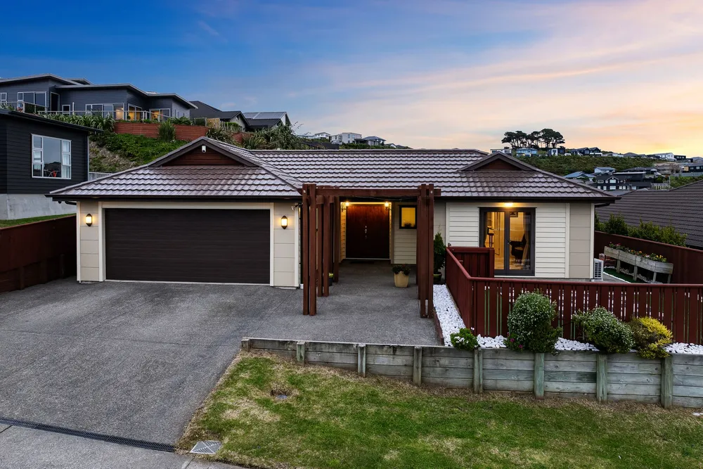 Photos of 135 Pembroke Road