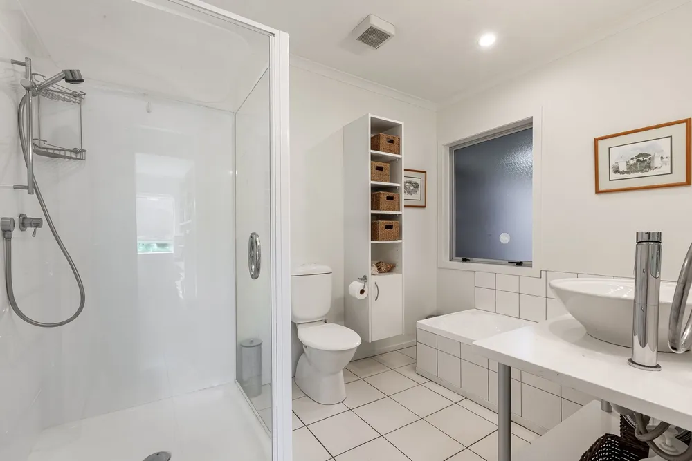 Photos of 135 Pembroke Road