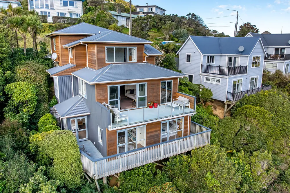 Photos of 135 Pembroke Road