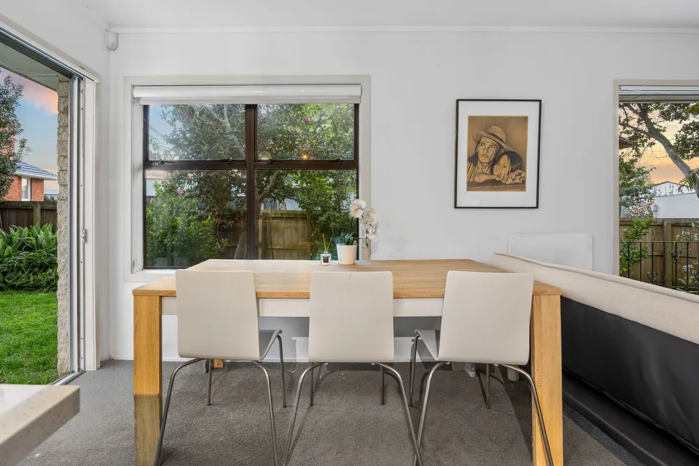 Photos of 2/15 Riverview Road