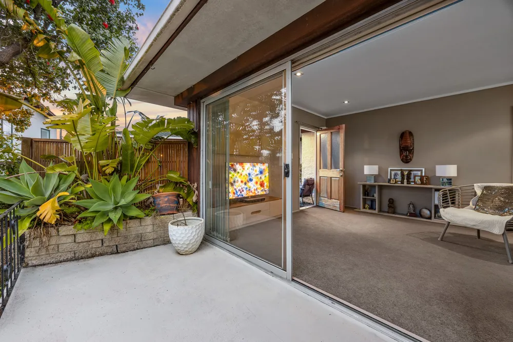 Photos of 2/15 Riverview Road
