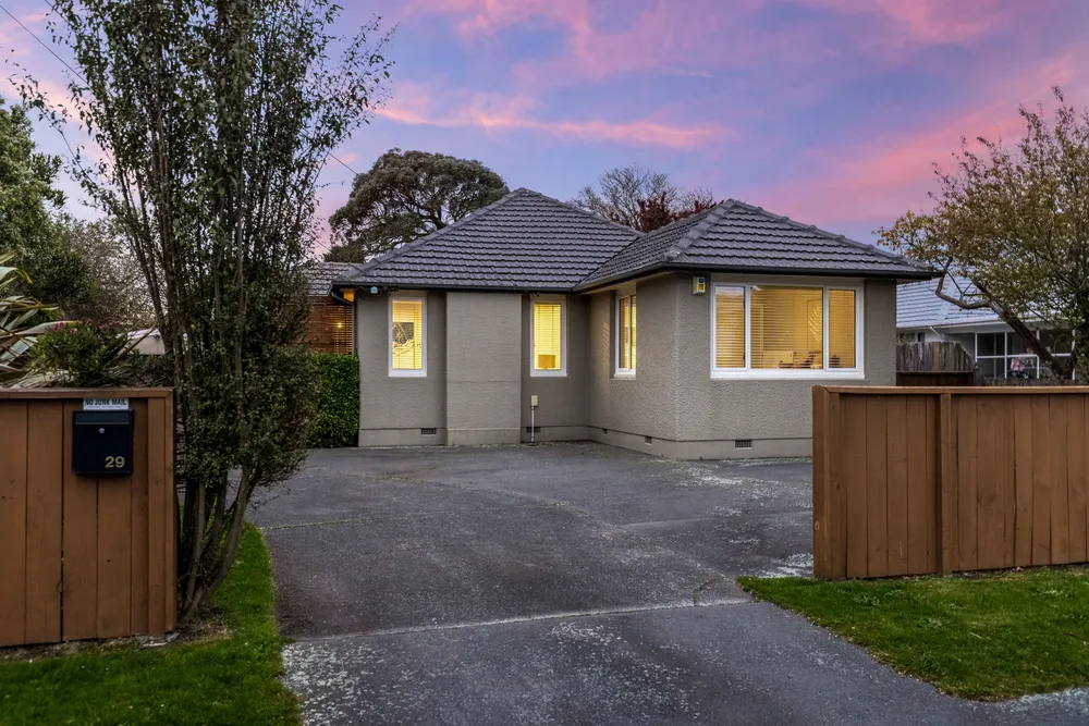 Photos of 29 Richards Avenue