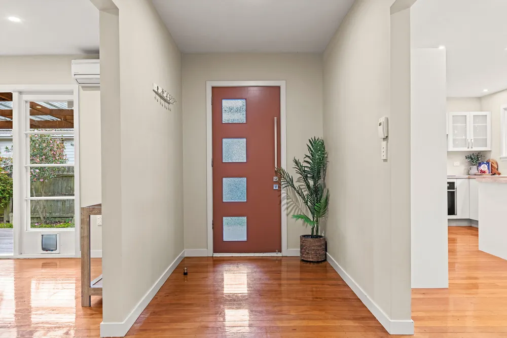 Photos of 29 Richards Avenue