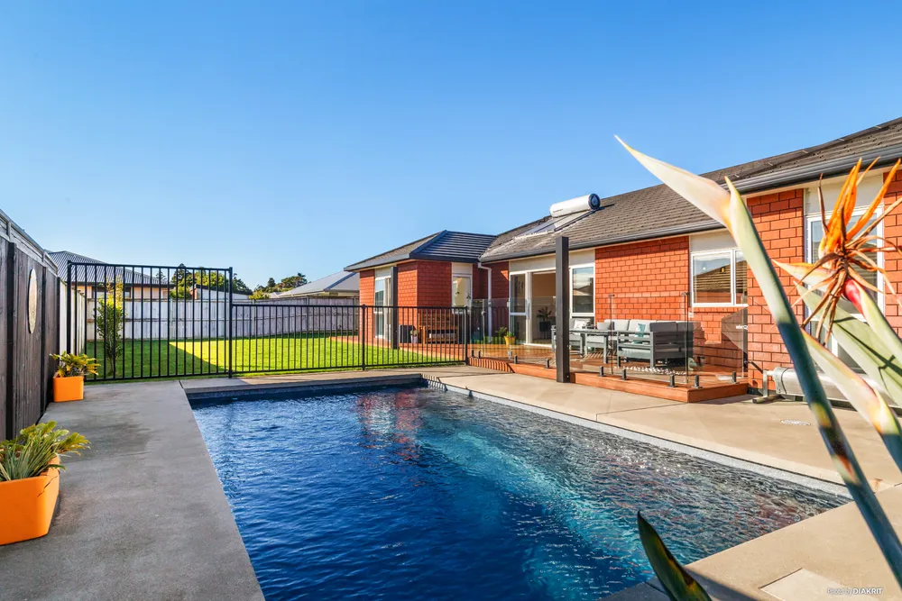 Photos of 20 Kauri Drive