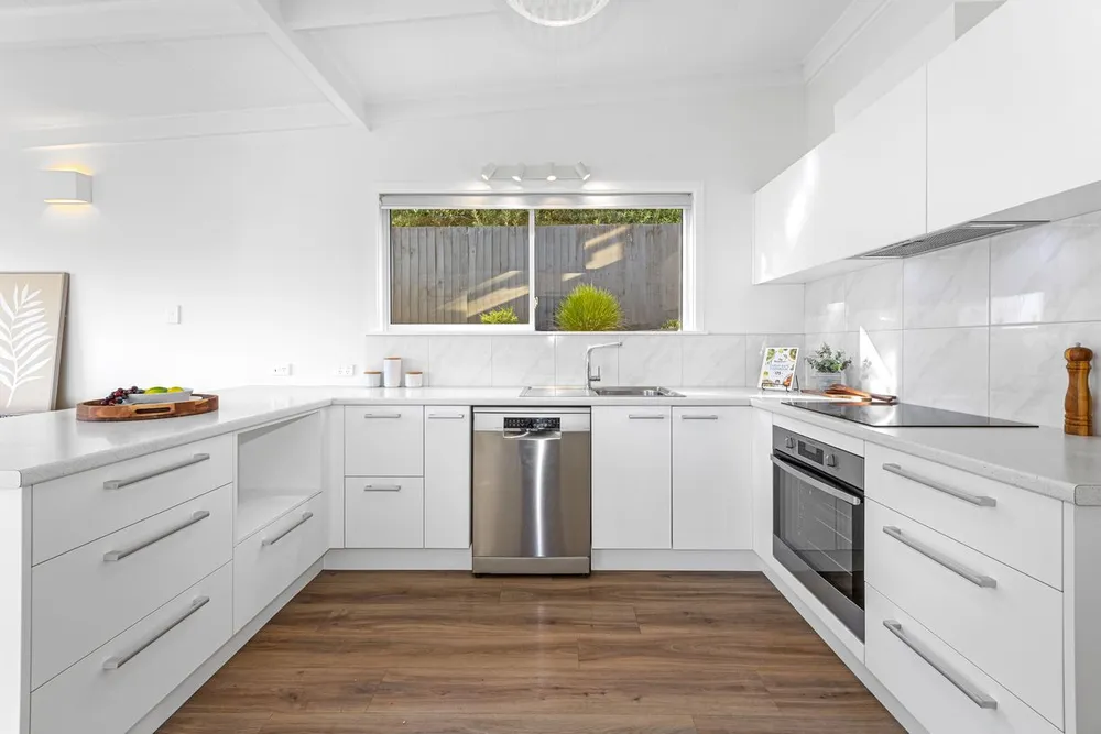 Photos of 33 Vernon Terrace