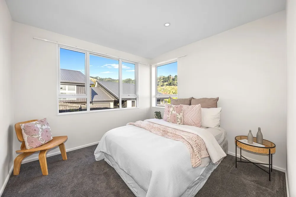 Photos of 33 Vernon Terrace