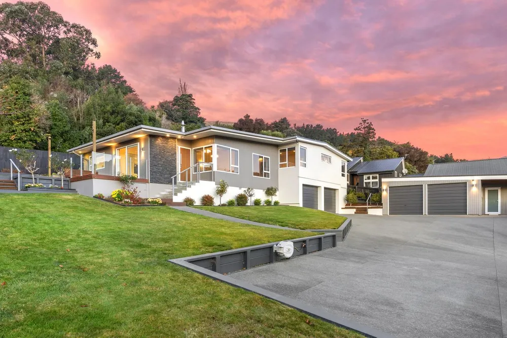 Photos of 33 Vernon Terrace