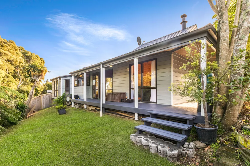 Photos of 51 Coldham Crescent