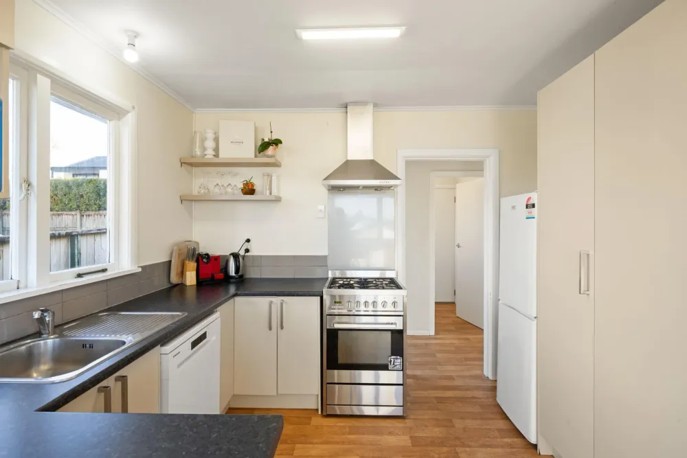 Photos of 153 Ellicott Road