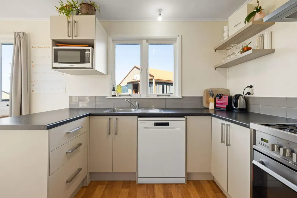 Photos of 153 Ellicott Road