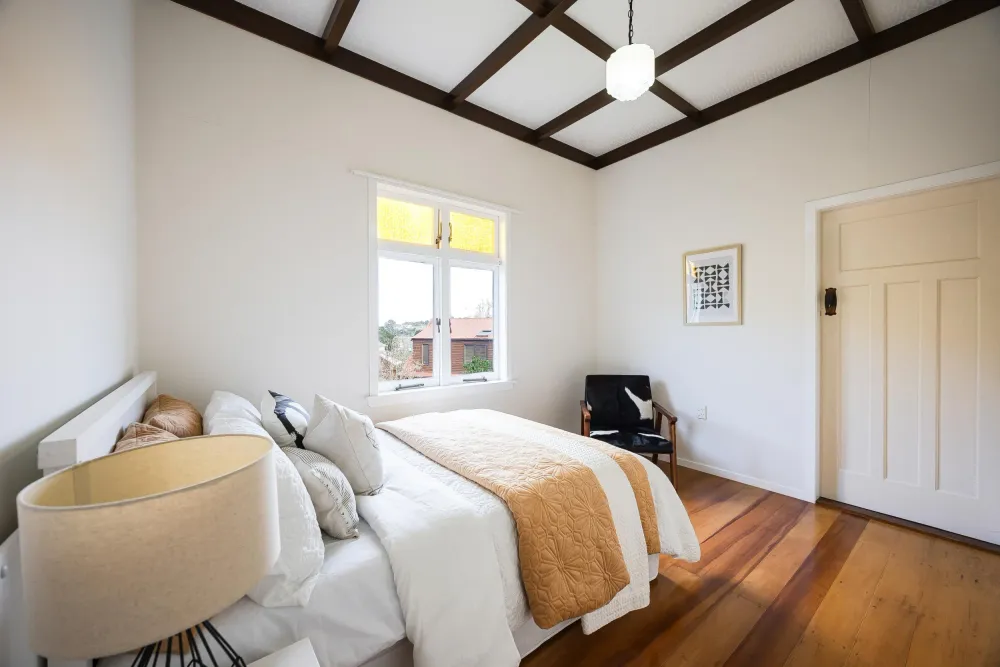 Photos of 34 Quadrant Road
