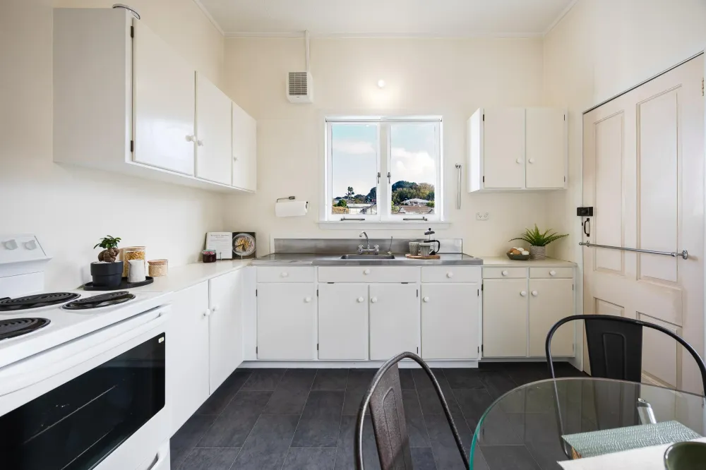 Photos of 34 Quadrant Road
