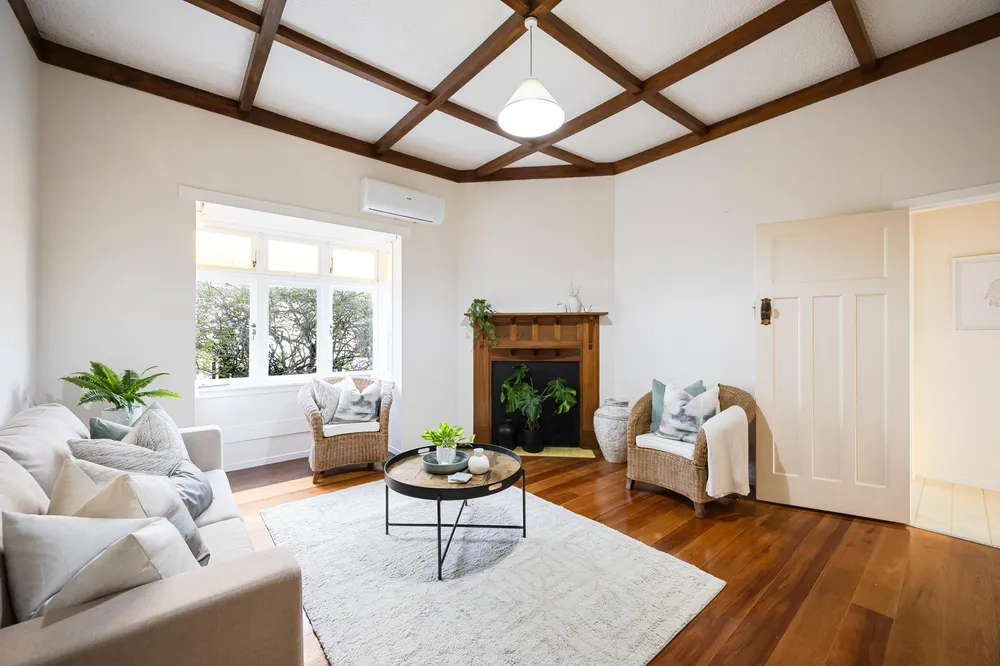 Photos of 34 Quadrant Road