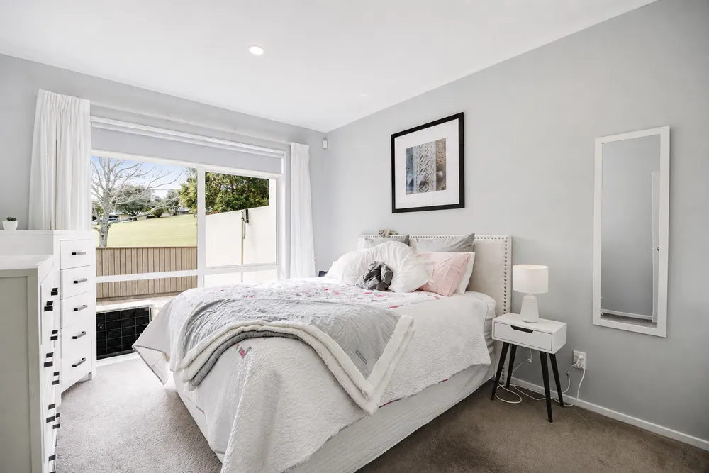 Photos of 4/1 Gleanor Avenue