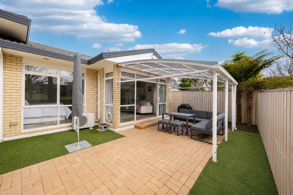 Photos of 4/1 Gleanor Avenue