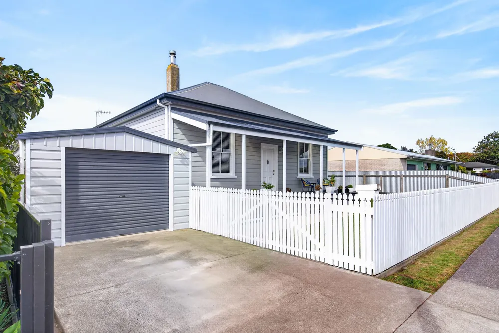 Photos of 104 Murphy Road