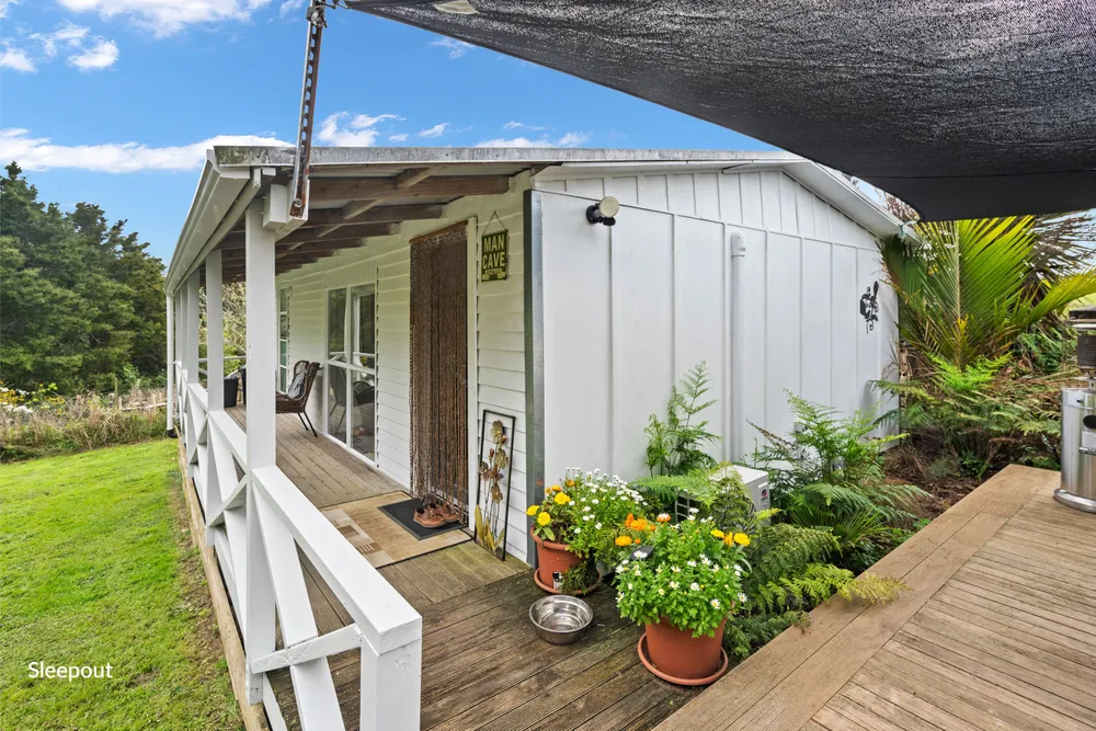 Photos of 558 Mangapai Road