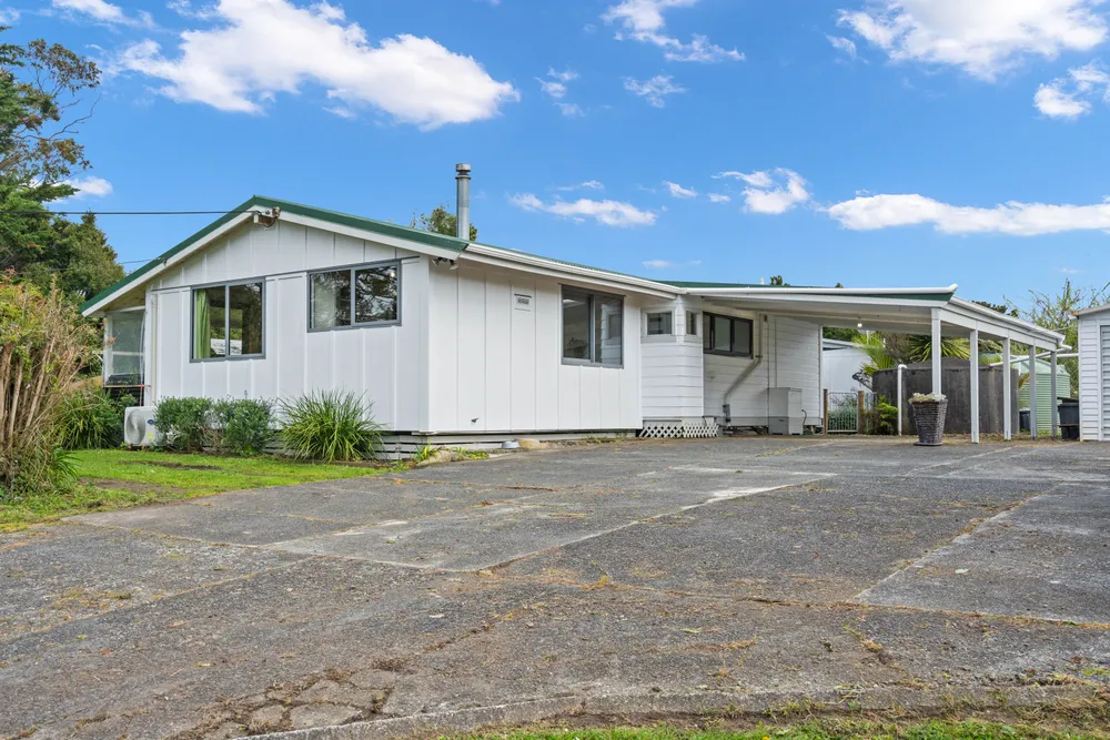 Photos of 558 Mangapai Road
