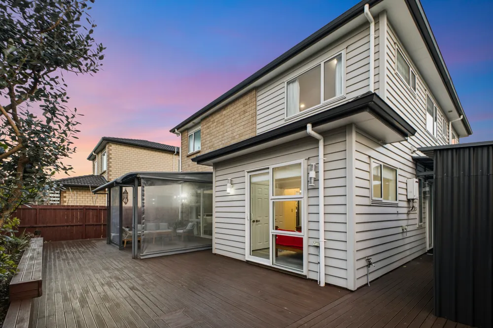 Photos of 19 Kira Road