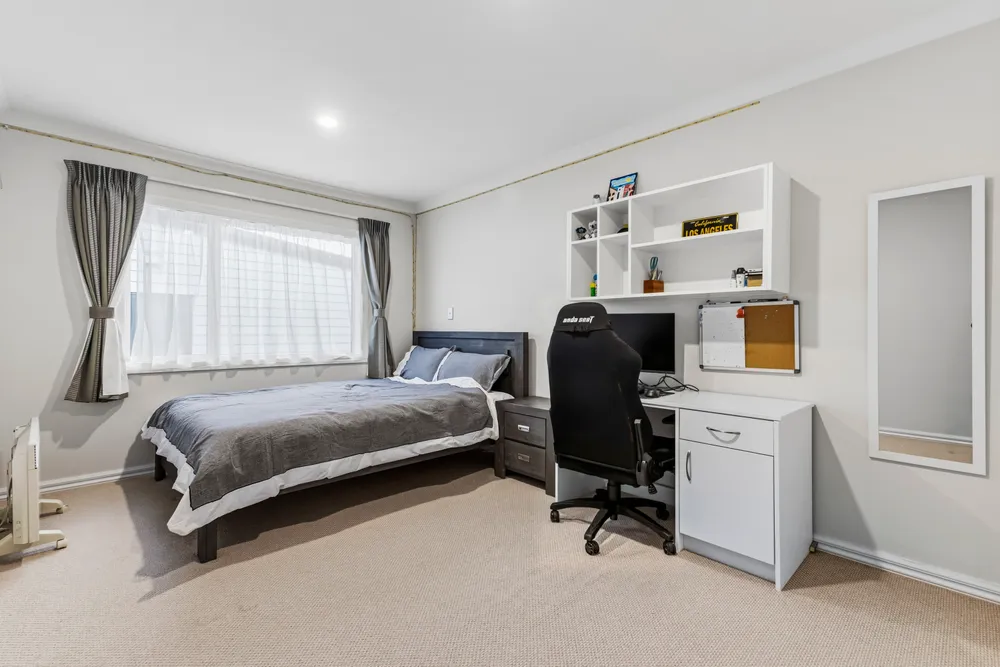 Photos of 19 Kira Road