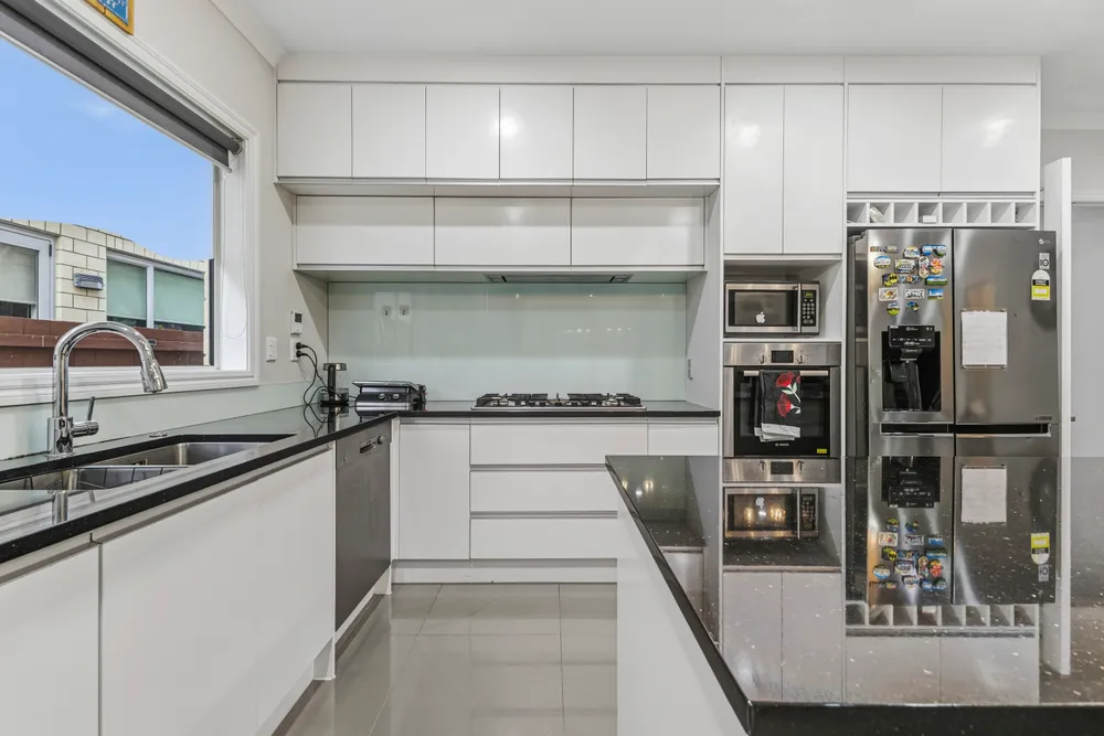 Photos of 19 Kira Road