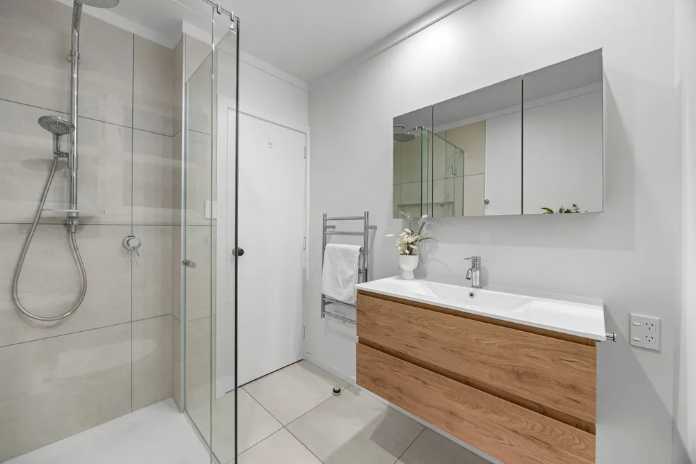 Photos of 1/115 Ireland Road