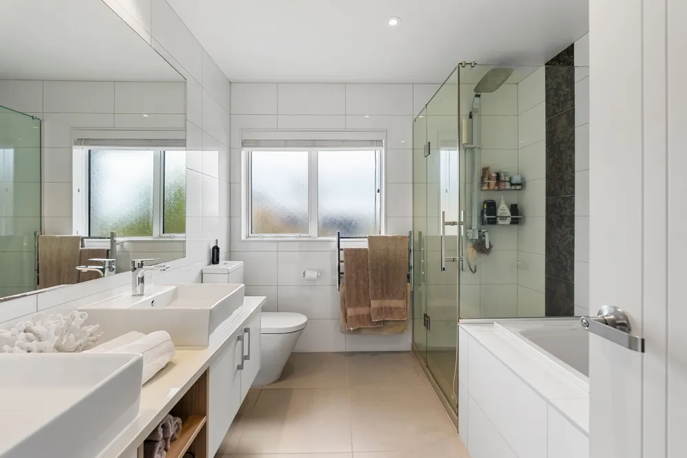 Photos of 28 Esperance Road