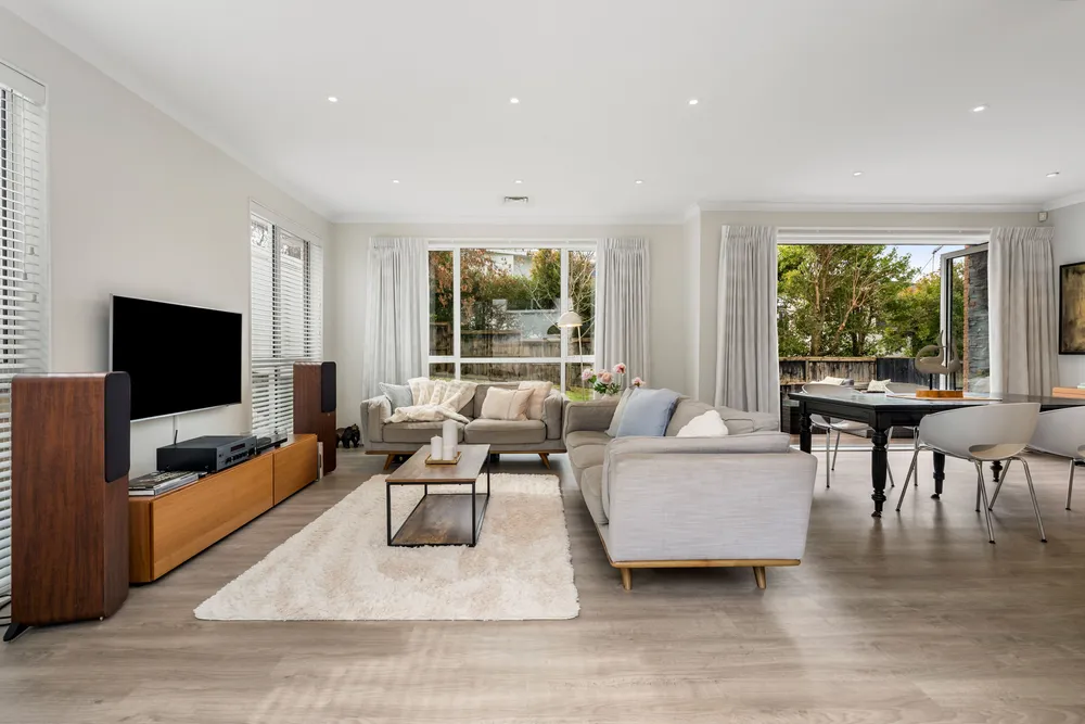 Photos of 28 Esperance Road