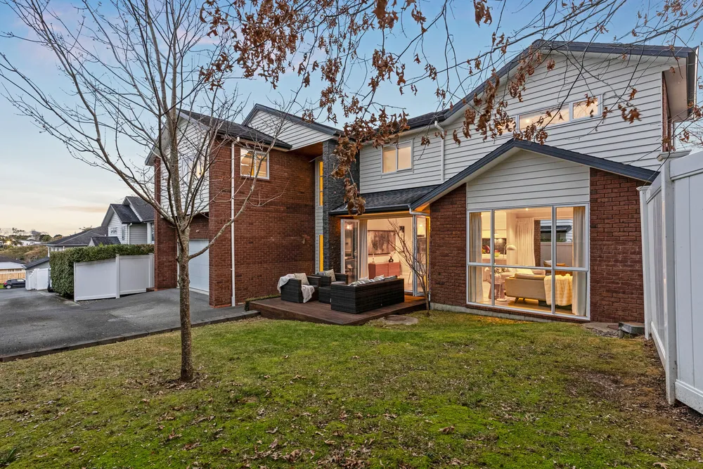 Photos of 28 Esperance Road