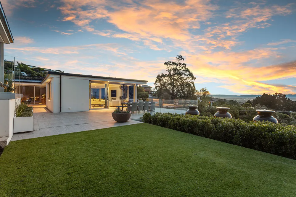 Photos of 330 Mt Pleasant Road