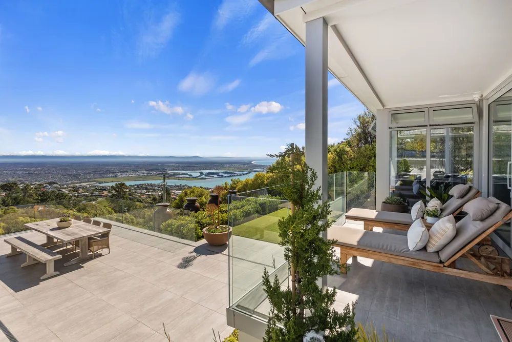 Photos of 330 Mt Pleasant Road