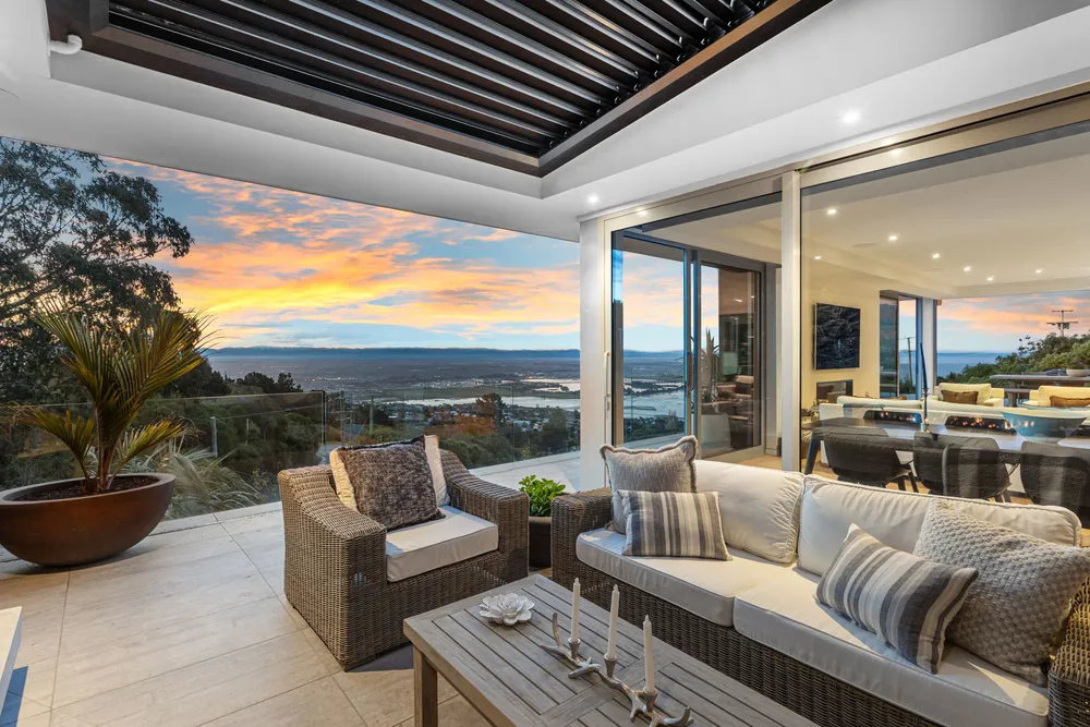 Photos of 330 Mt Pleasant Road