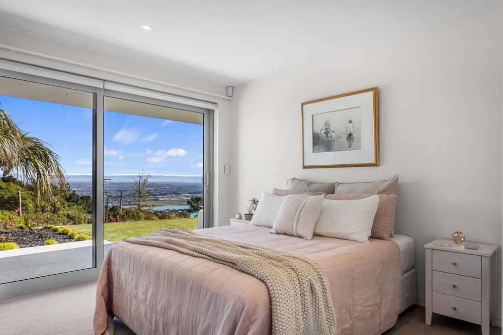 Photos of 330 Mt Pleasant Road