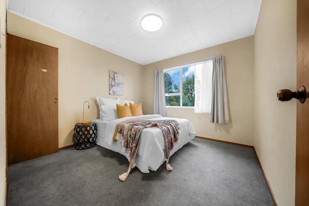 Photos of 39 Gallony Avenue