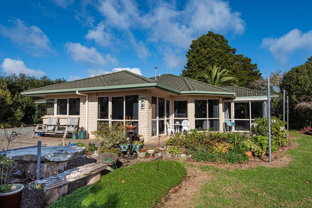 Photos of 43 Waiariki Road