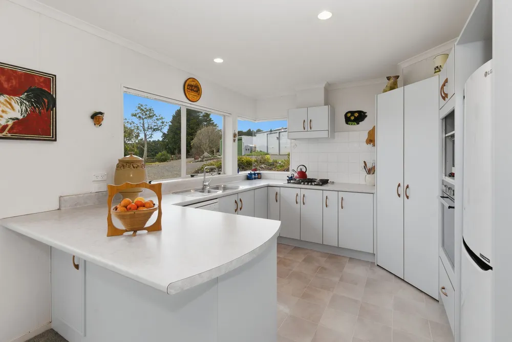 Photos of 43 Waiariki Road