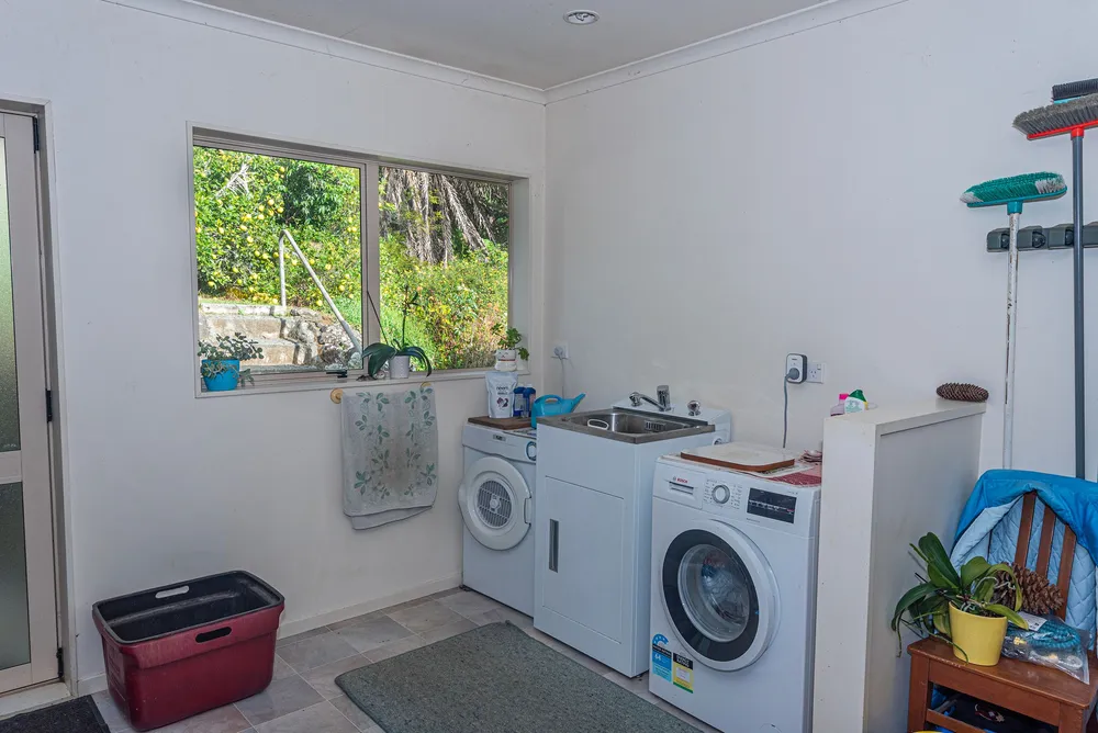 Photos of 43 Waiariki Road