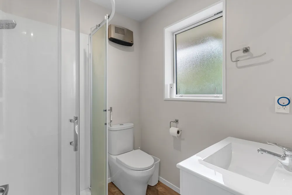 Photos of 1 Little Gem Road