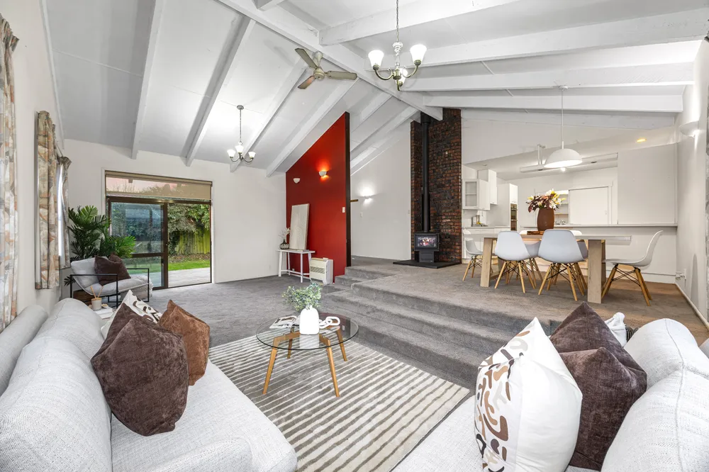 Photos of 178 Highsted Road