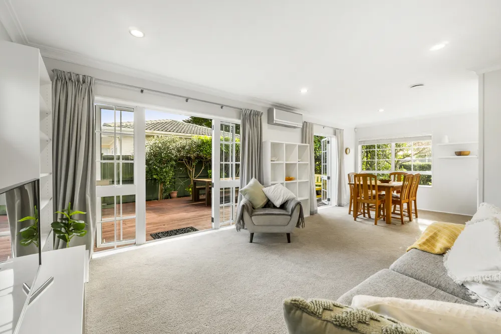 Photos of 2/3 Dominion Street