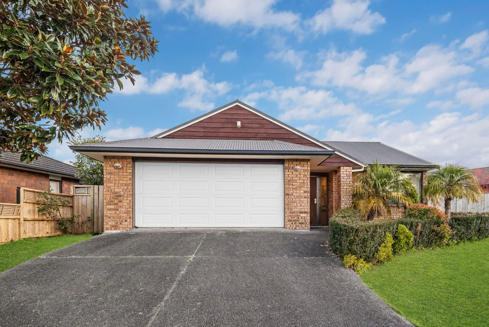 Photos of 17 Greig Place