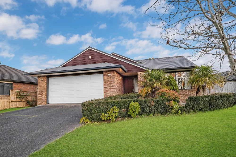 Photos of 17 Greig Place